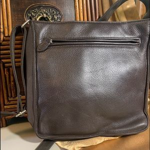 🐝 CARLO D’ SANTANI